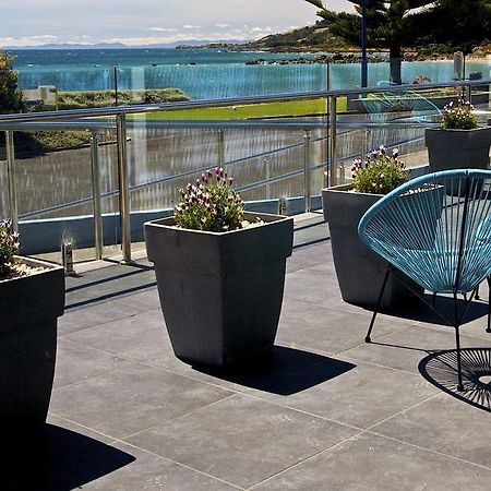 Penguin Beachfront Apartments Номер фото