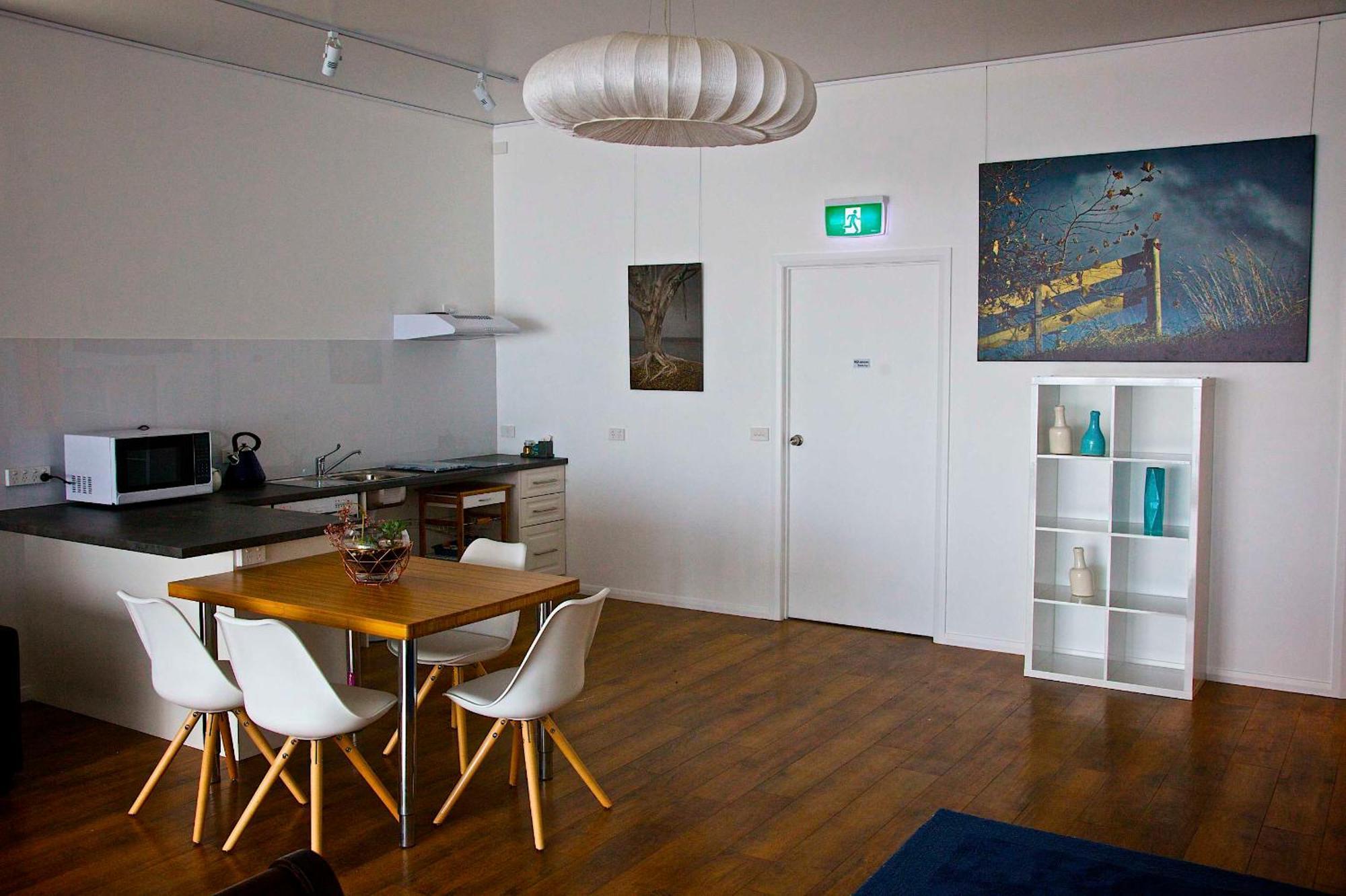 Penguin Beachfront Apartments Номер фото